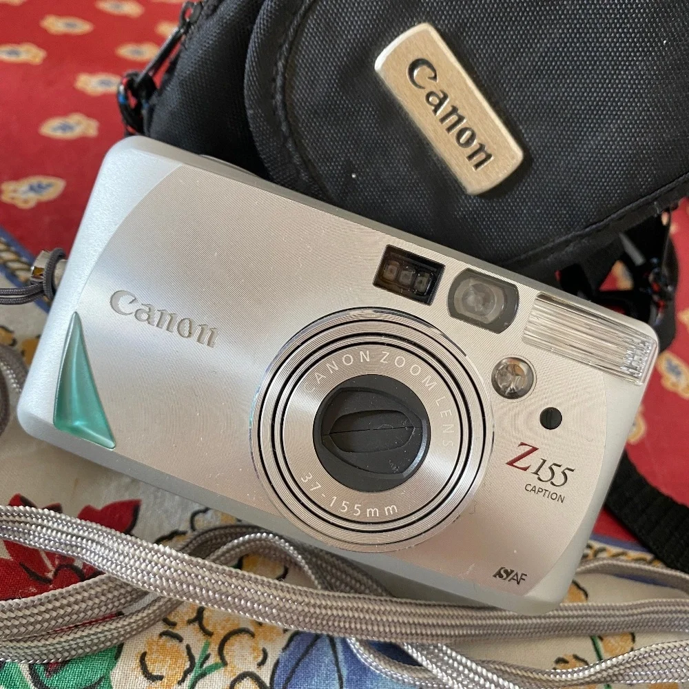 Canon I Y2K I Sure Shot Z155 35mm Lens-Shutter Camera & Case